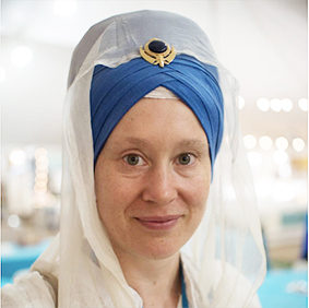 Livkamal Kaur Khalsa Photokirkas, e-mail size pieni